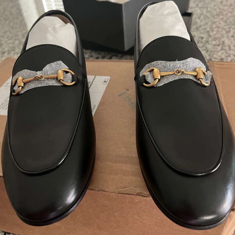 Gucci Black and Gold Loafers with Signature Horsebit